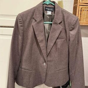 Nordstrom Gray Blazer Timeless Suit Jacket size 10 5:17 shell: 100% wool